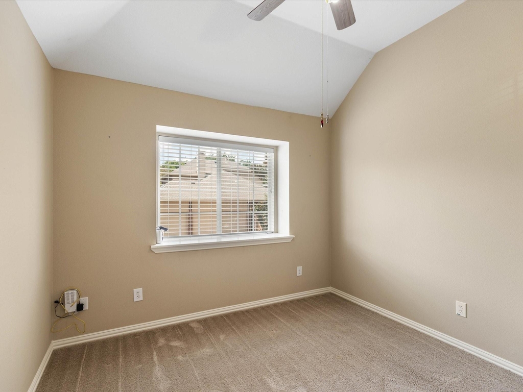 8129 Springmoss Drive - Photo 28