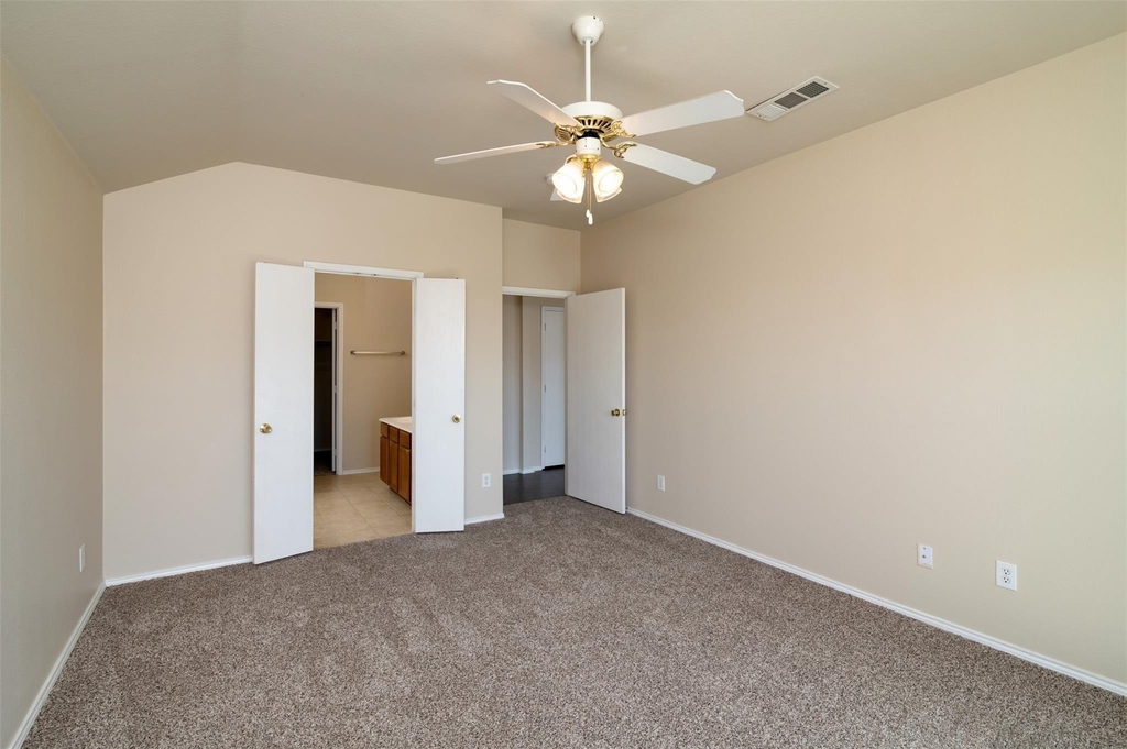 14617 Eaglemont Drive - Photo 11