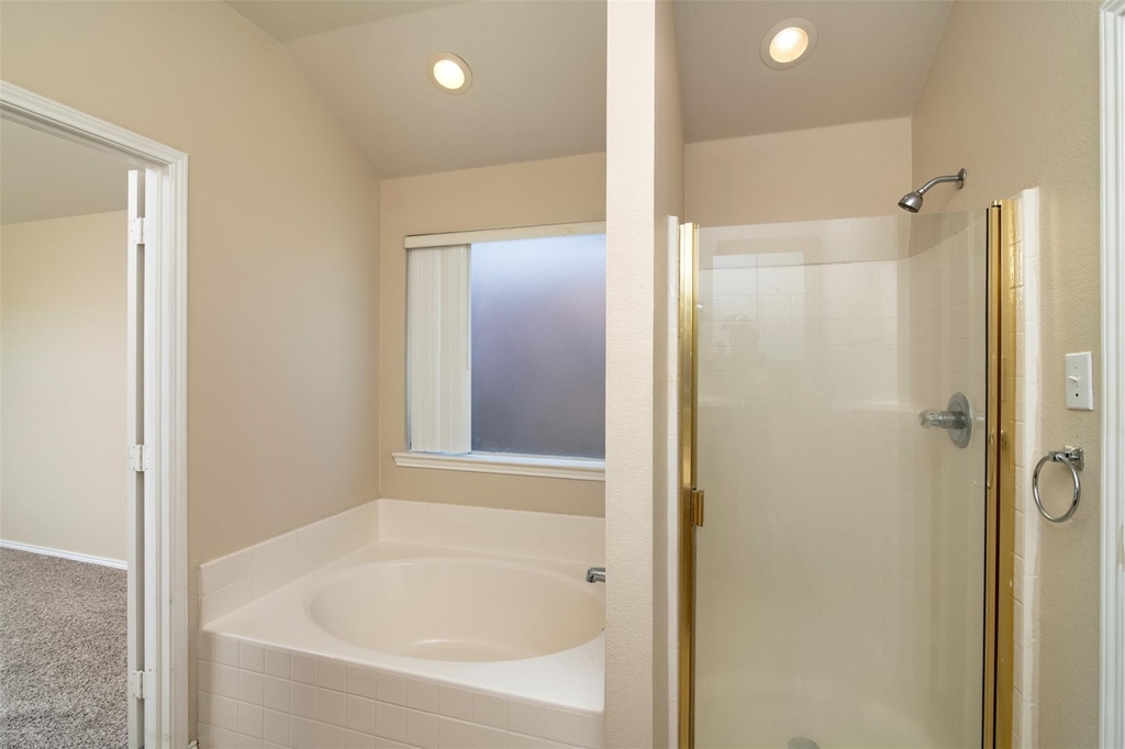 14617 Eaglemont Drive - Photo 13
