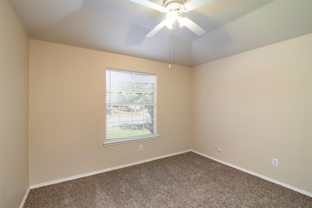 14617 Eaglemont Drive - Photo 15