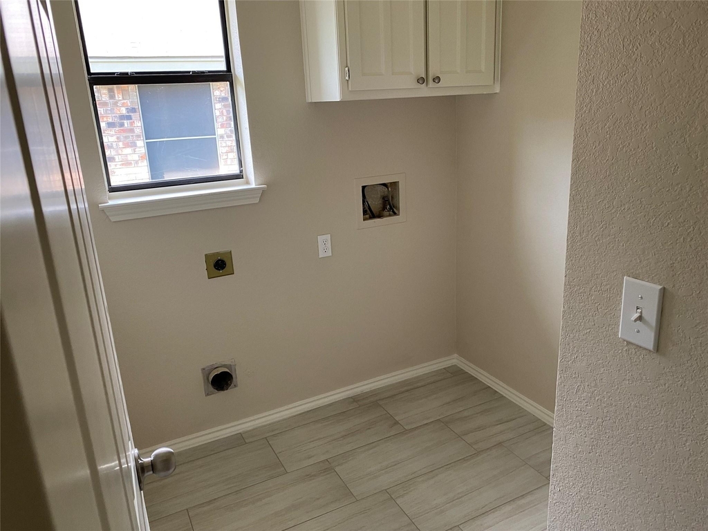 757 Western Trail - Photo 21