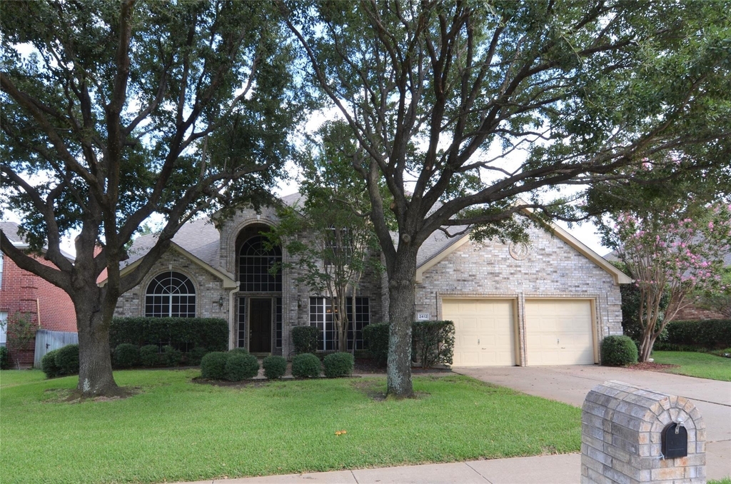 2412 Clearwood Lane - Photo 1
