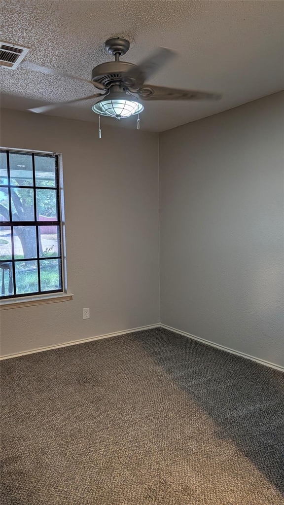 3409 Jewel Street - Photo 9