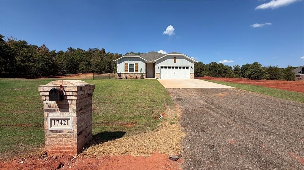 17421 Lantana Loop - Photo 0