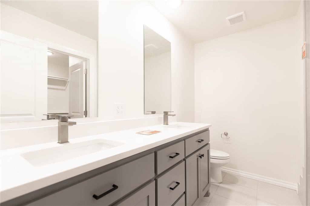 9228 Nw 86th Street - Photo 5