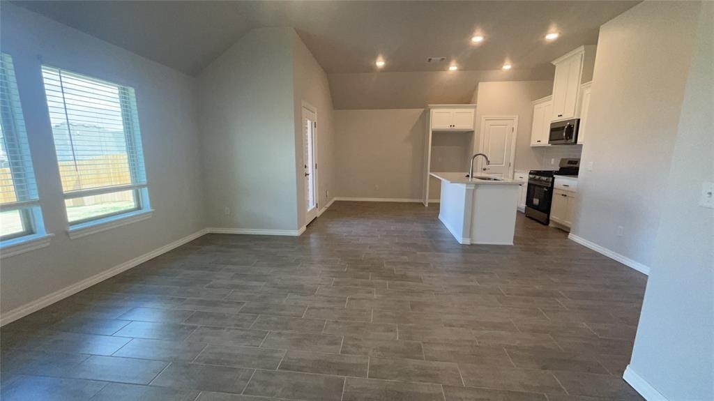 2229 Nw 170th Street - Photo 2