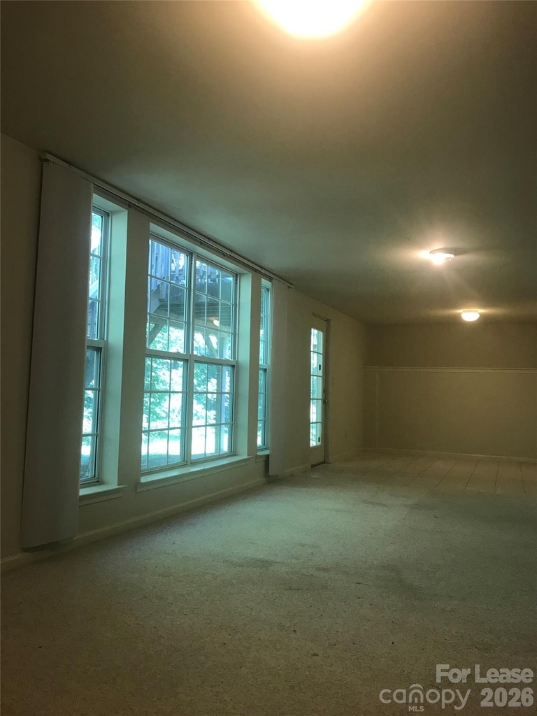 3400 Pasture View Court - Photo 4