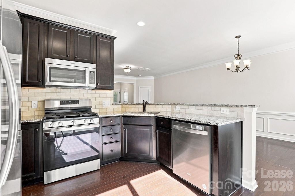 4148 Park South Station Boulevard - Photo 12
