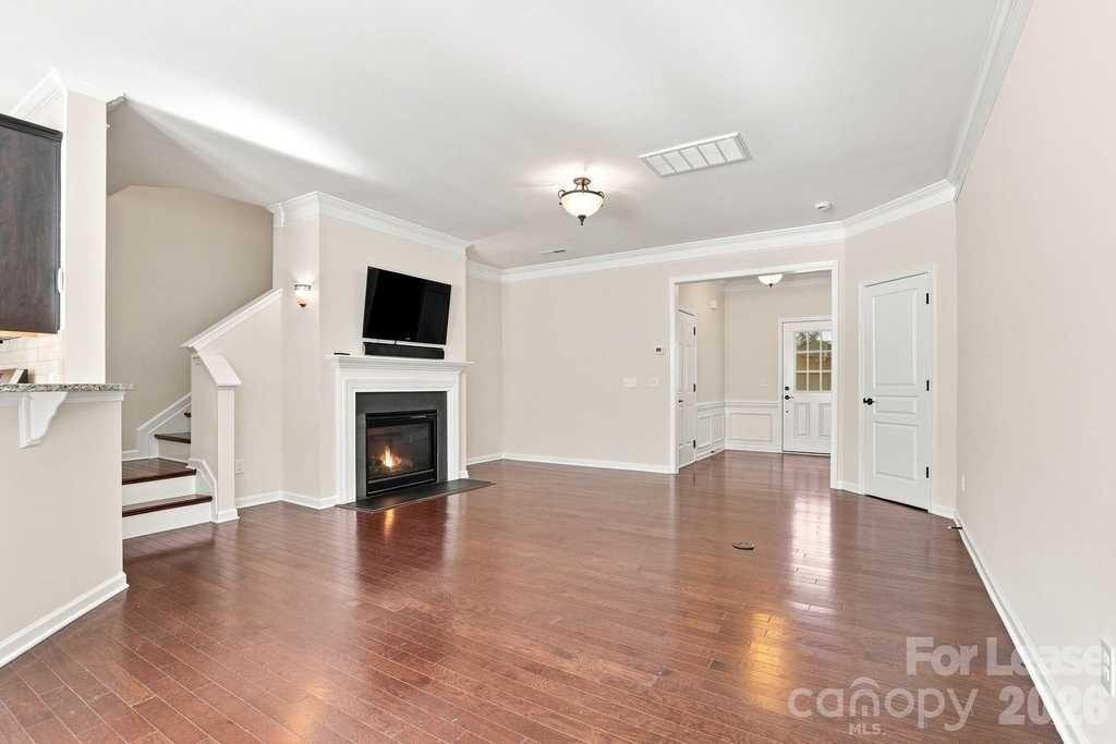 4148 Park South Station Boulevard - Photo 4