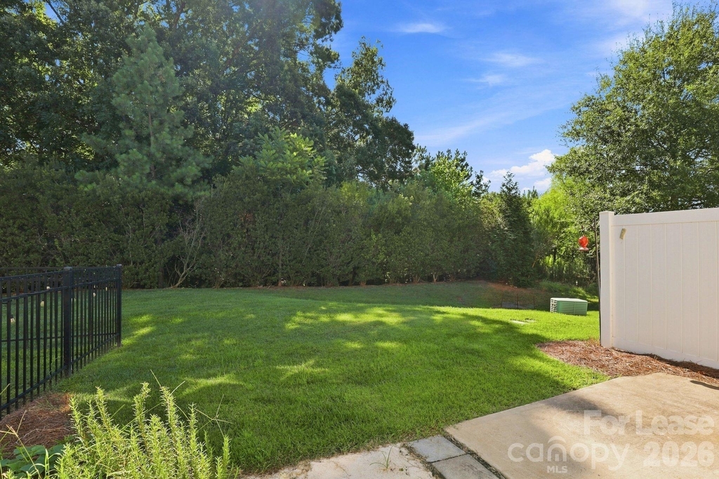 4148 Park South Station Boulevard - Photo 29