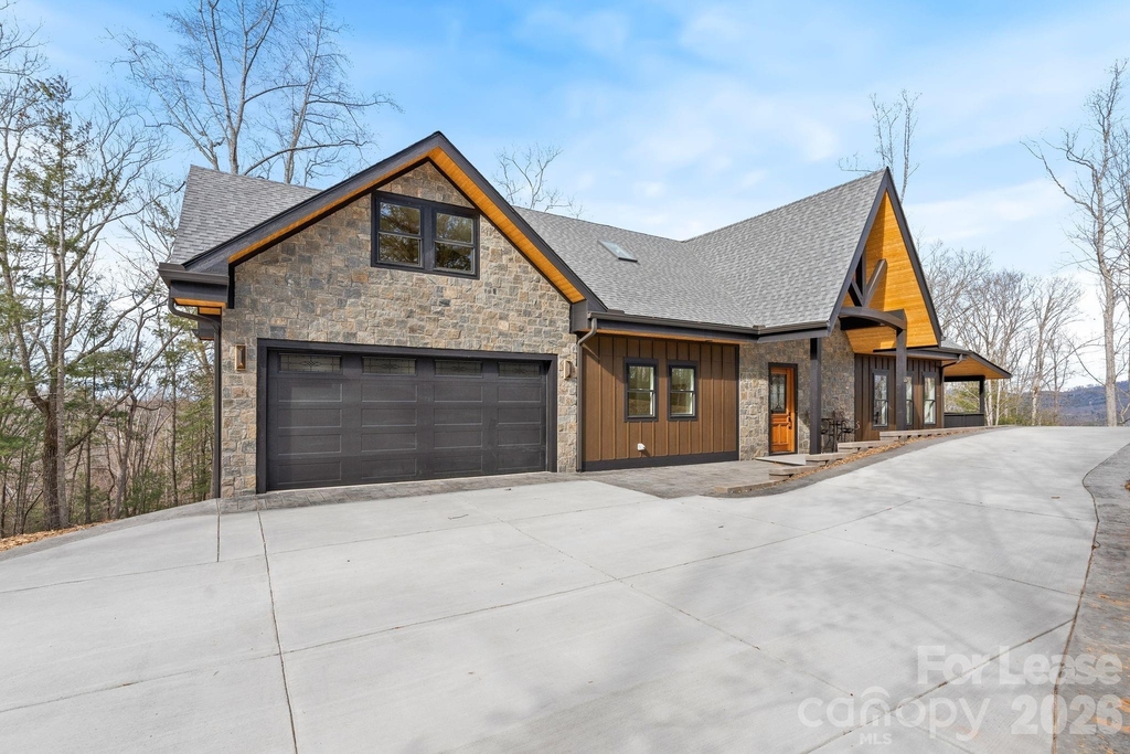 55 Timber Moss Drive - Photo 2