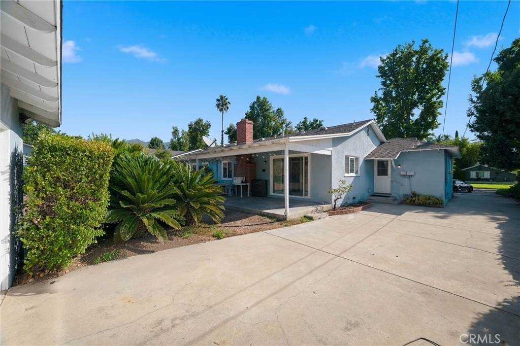 1033 Encino - Photo 29