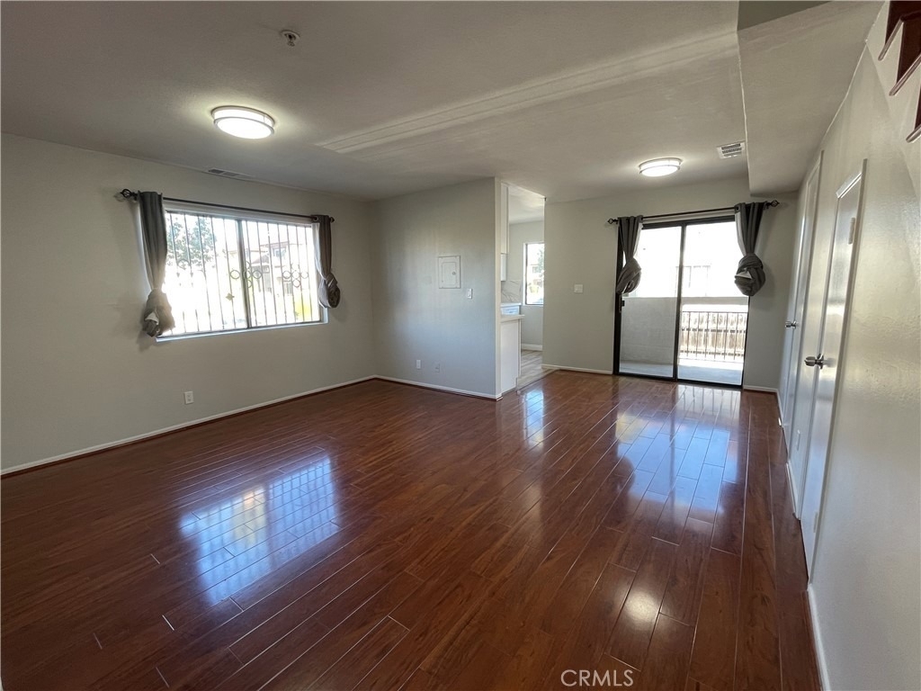 225 N Marguerita - Photo 0