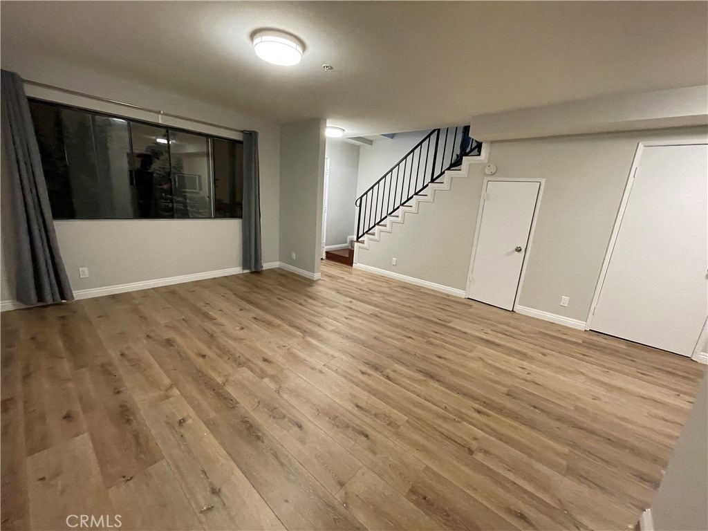 225 N Marguerita - Photo 2