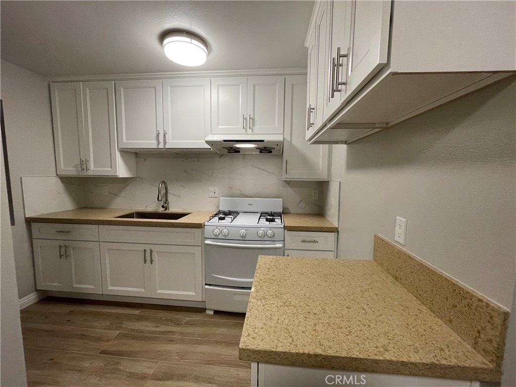 225 N Marguerita - Photo 4