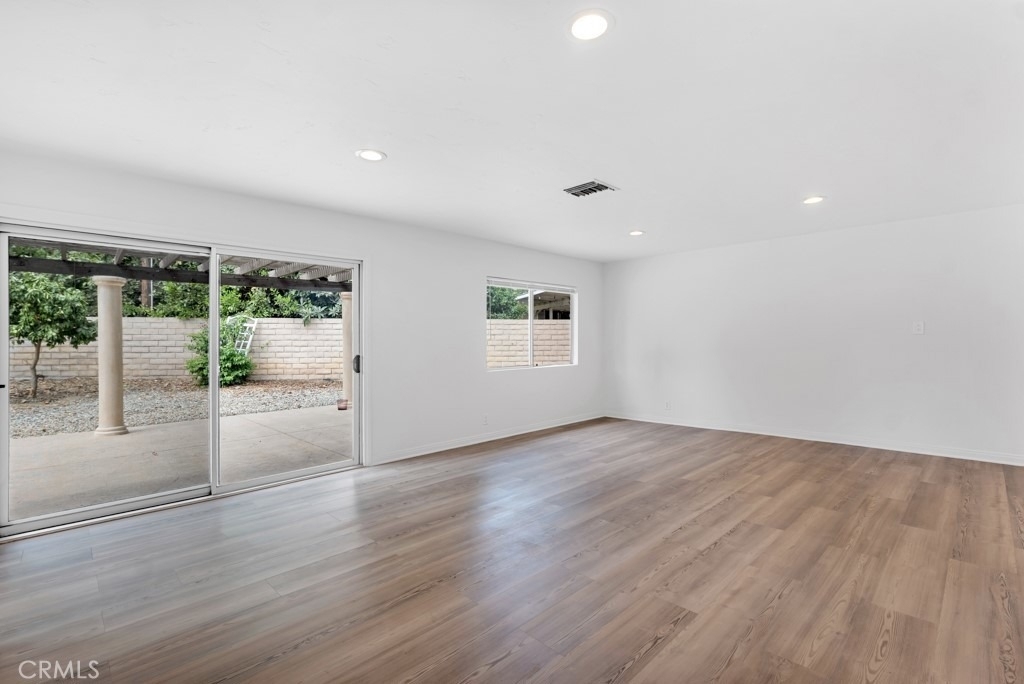 20540 Keswick - Photo 11