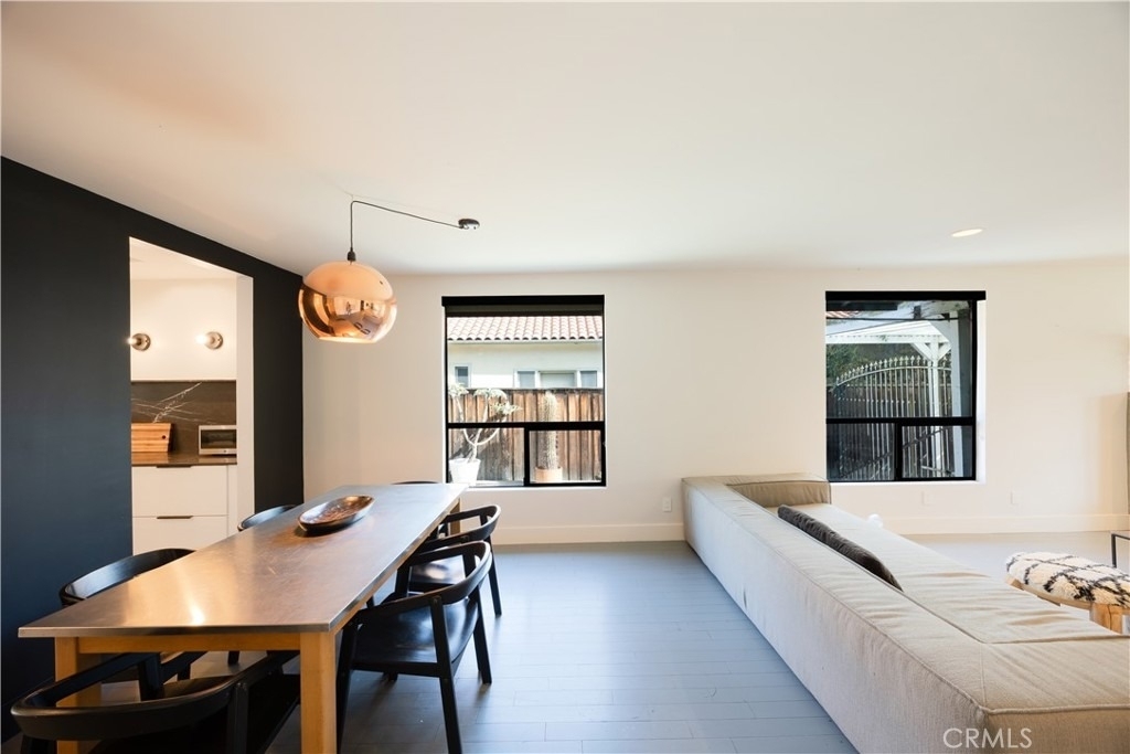 11049 Blix Street - Photo 10
