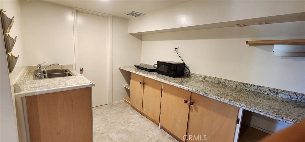 9320 Hartman Way - Photo 3