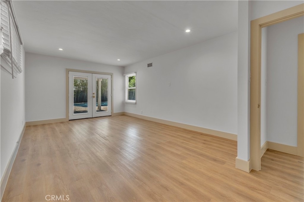 11944 Hesby Street - Photo 19
