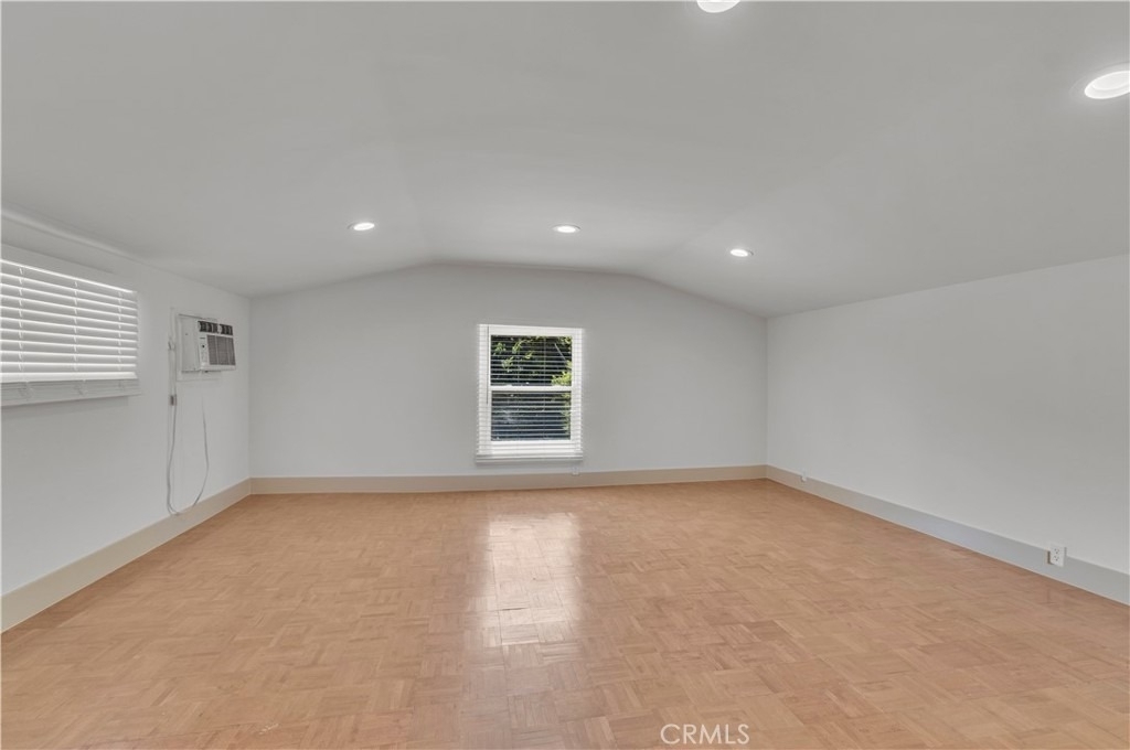 11944 Hesby Street - Photo 39