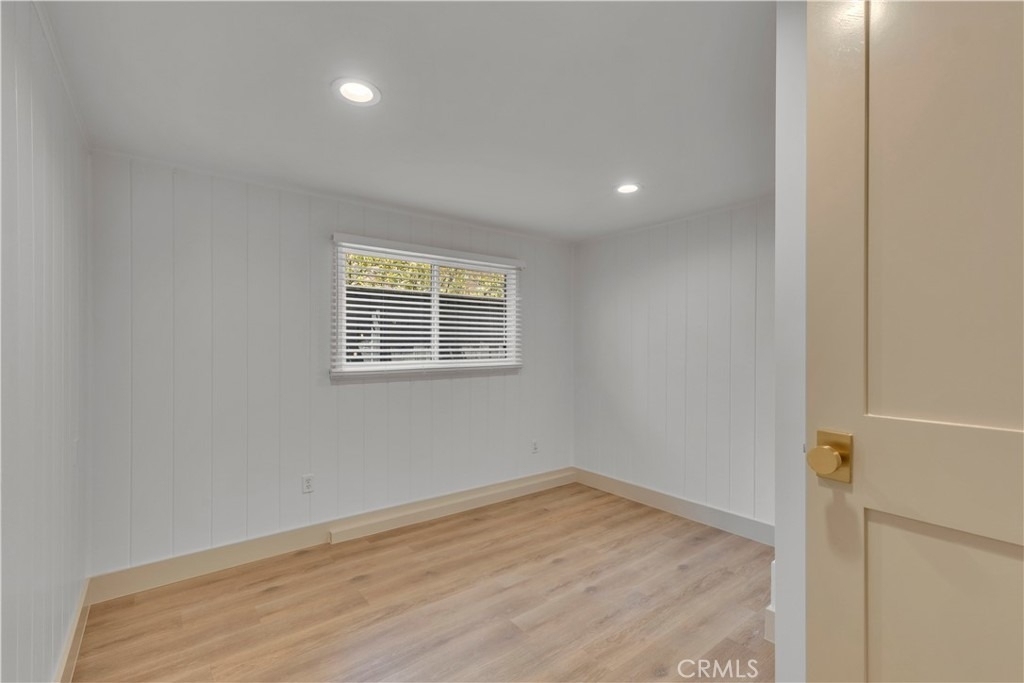 11944 Hesby Street - Photo 31