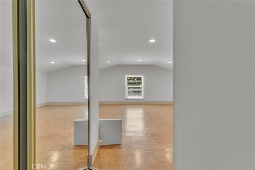 11944 Hesby Street - Photo 38
