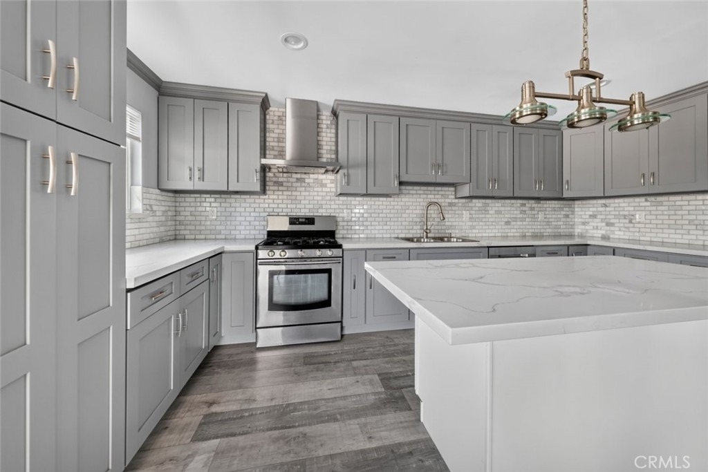 1175 N Alexandria Avenue - Photo 4