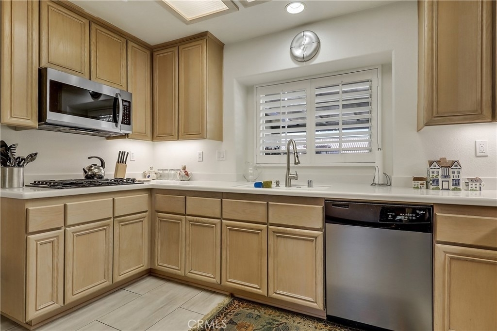 43760 Milan Court - Photo 11