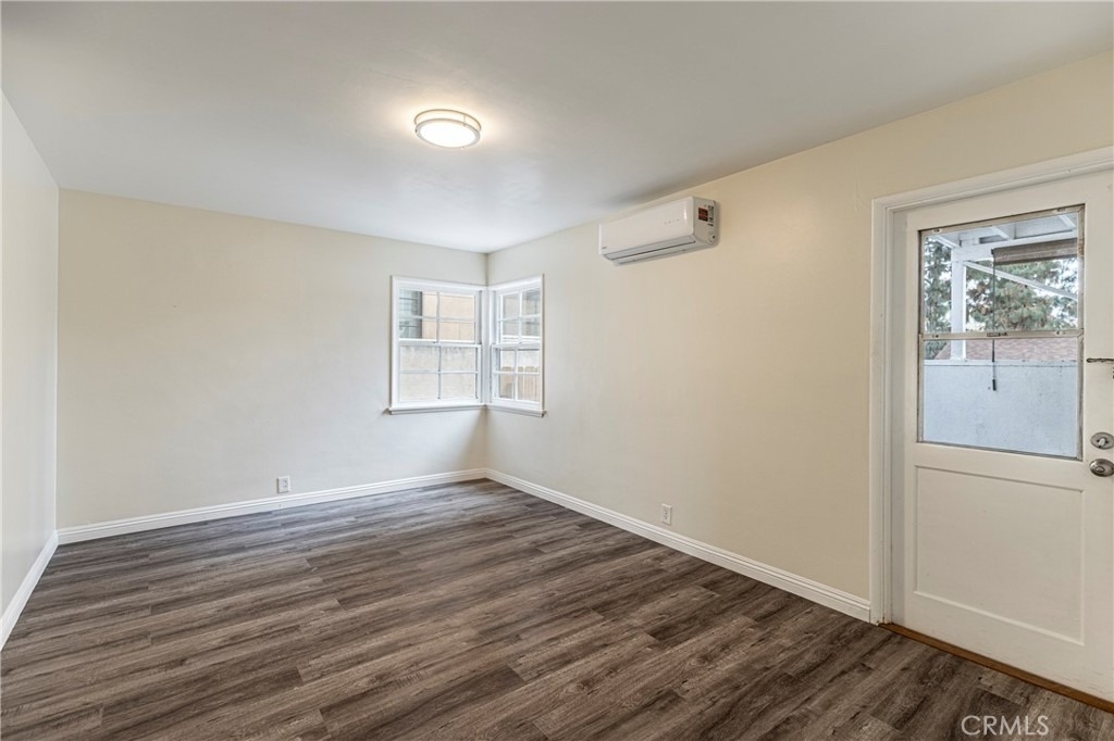 181 S Marengo Avenue - Photo 13