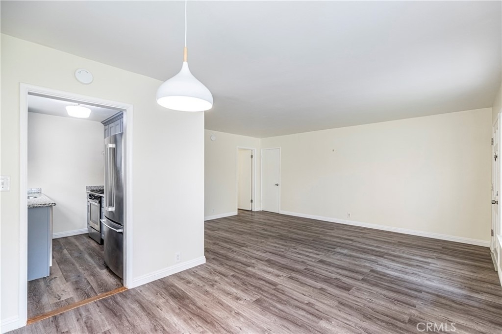 181 S Marengo Avenue - Photo 6