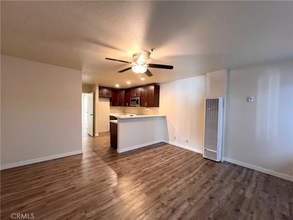 4307 W 142nd Street - Photo 2
