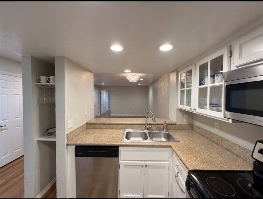 1200 Pacific Coast - Photo 3