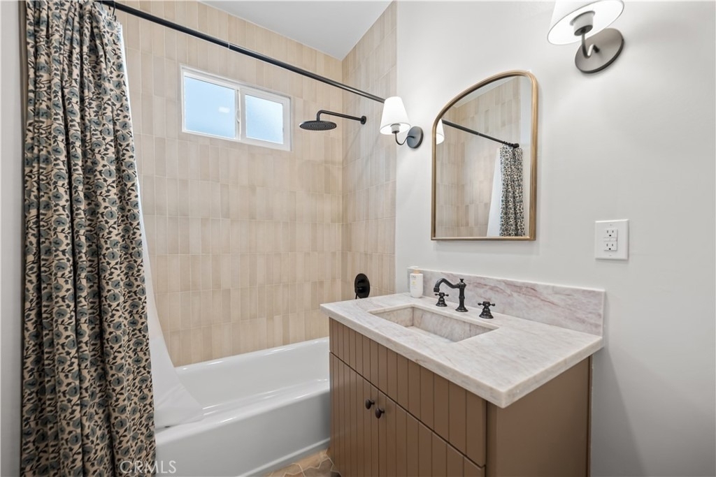 1826 E 2nd - Photo 14