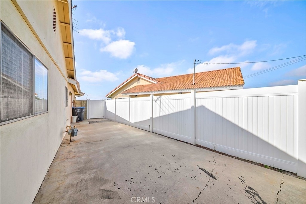 2300 Camino Escondido - Photo 26