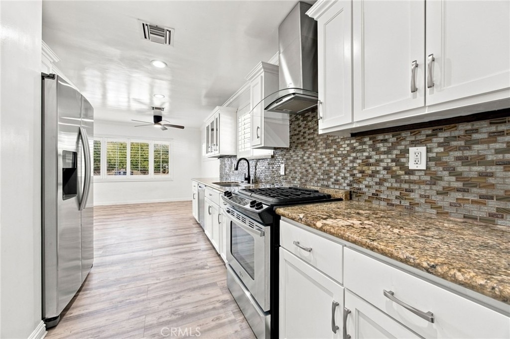 12730 Lorne - Photo 7