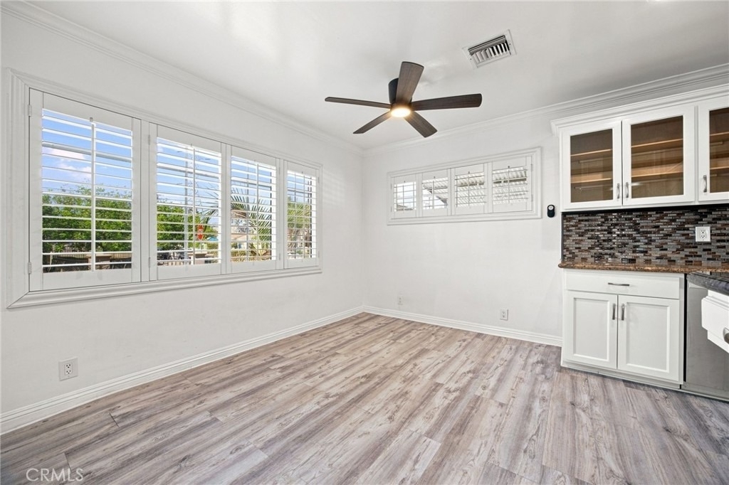 12730 Lorne - Photo 5