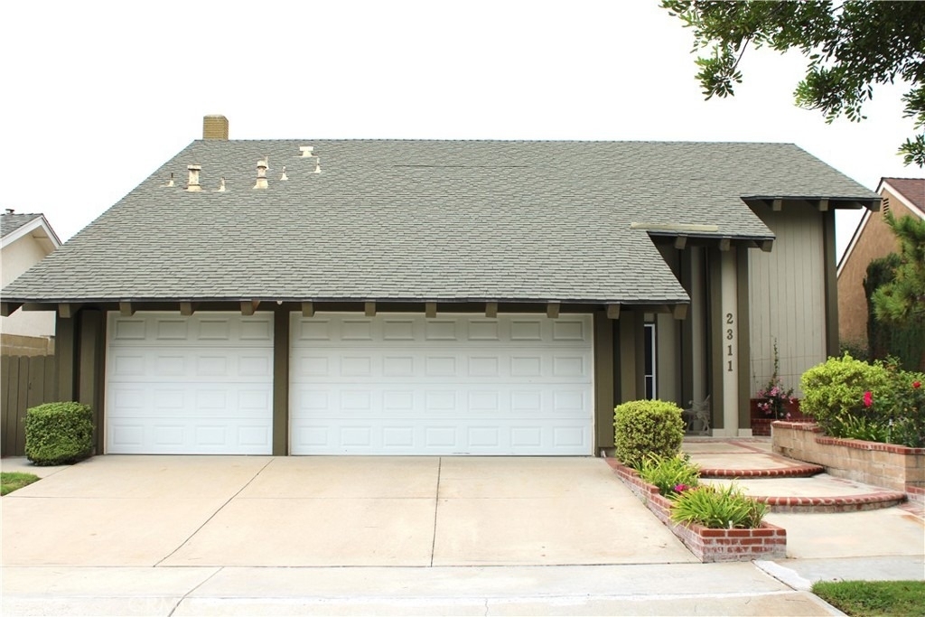 2311 Basswood - Photo 0