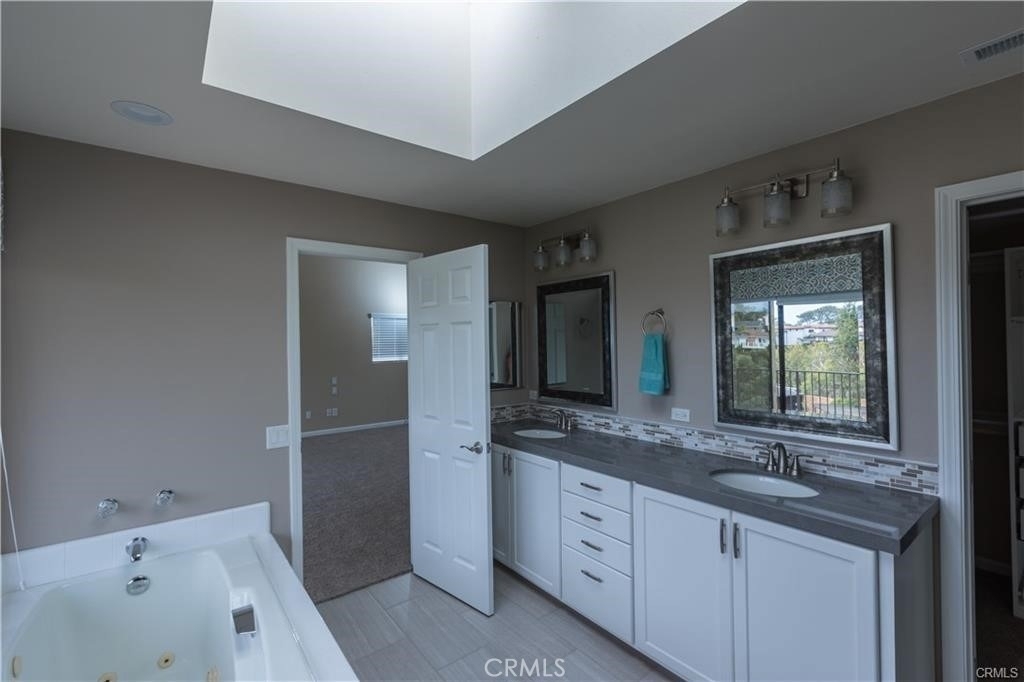 303 La Rambla - Photo 5