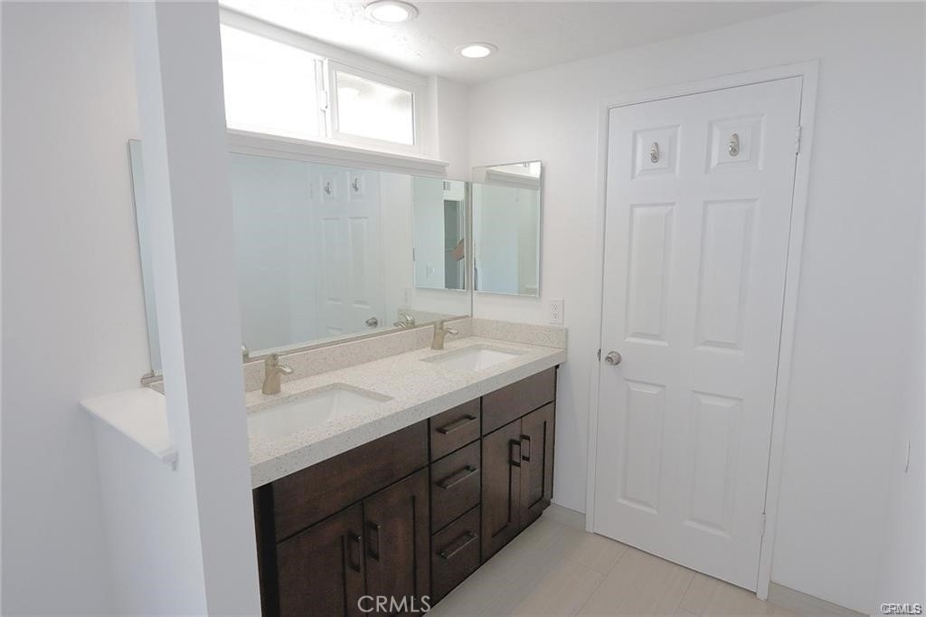 9972 Spinnaker Drive - Photo 8