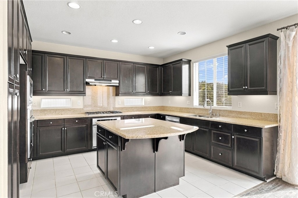 212 Summit Vista - Photo 13