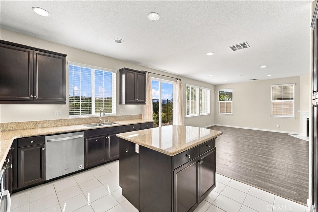 212 Summit Vista - Photo 12