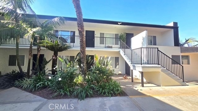 1810 W Sallie - Photo 1