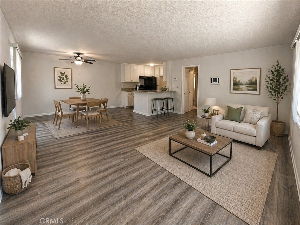 686 E Cottonwood Road - Photo 1