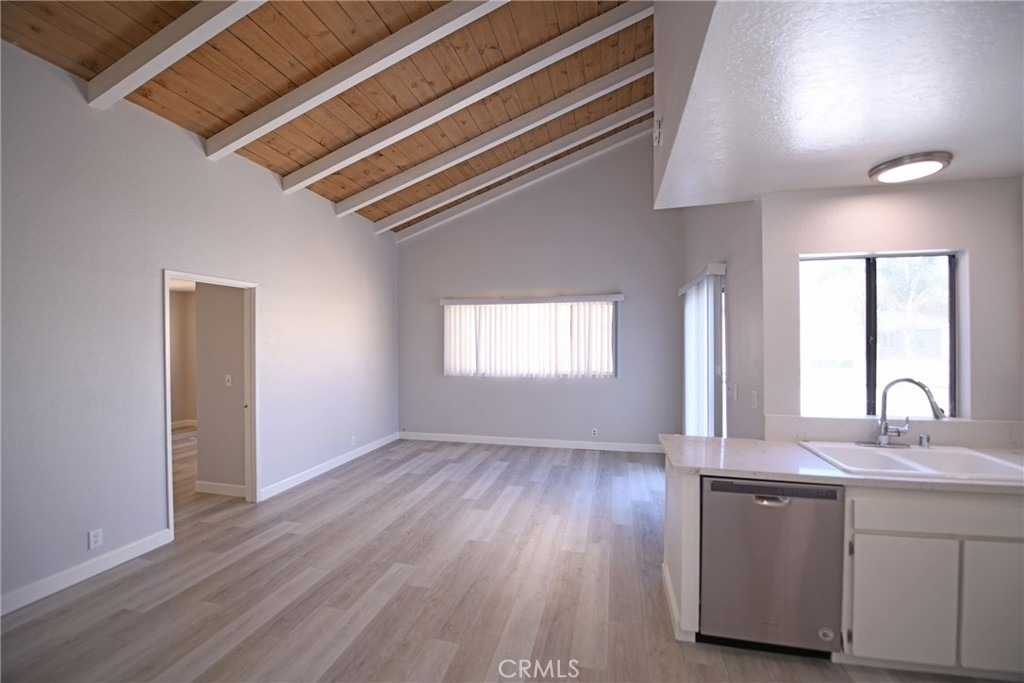 2264 Pamela Lane - Photo 4