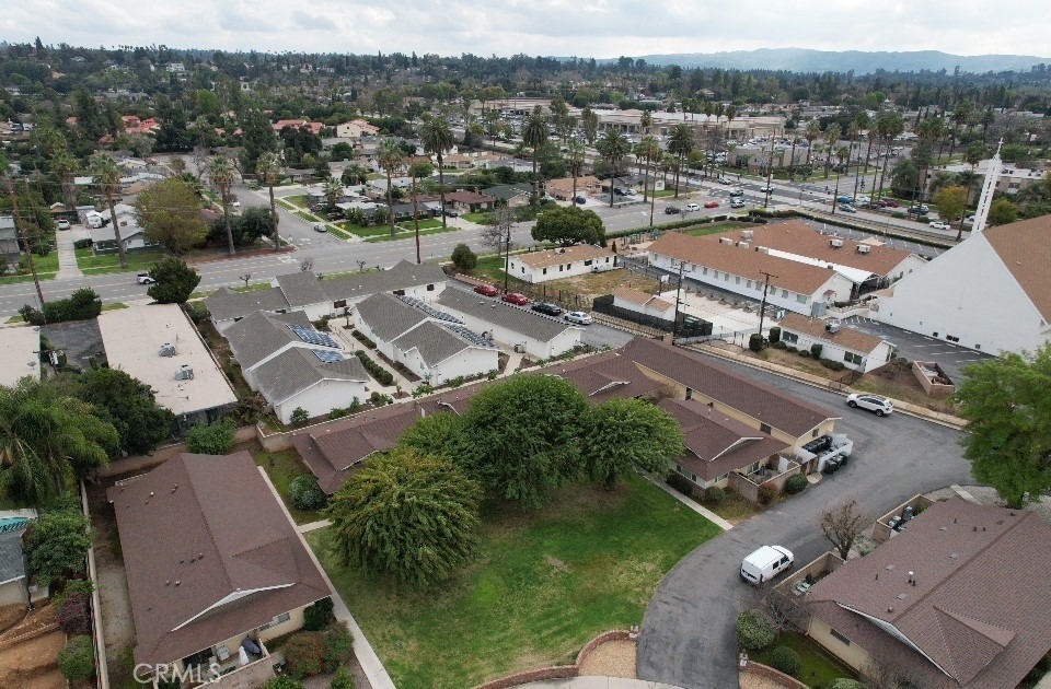 534 Roosevelt Road - Photo 19