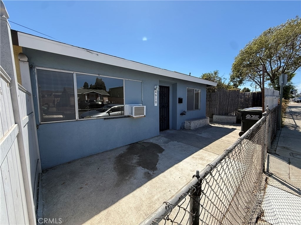 4910 E 4th Street - Photo 0