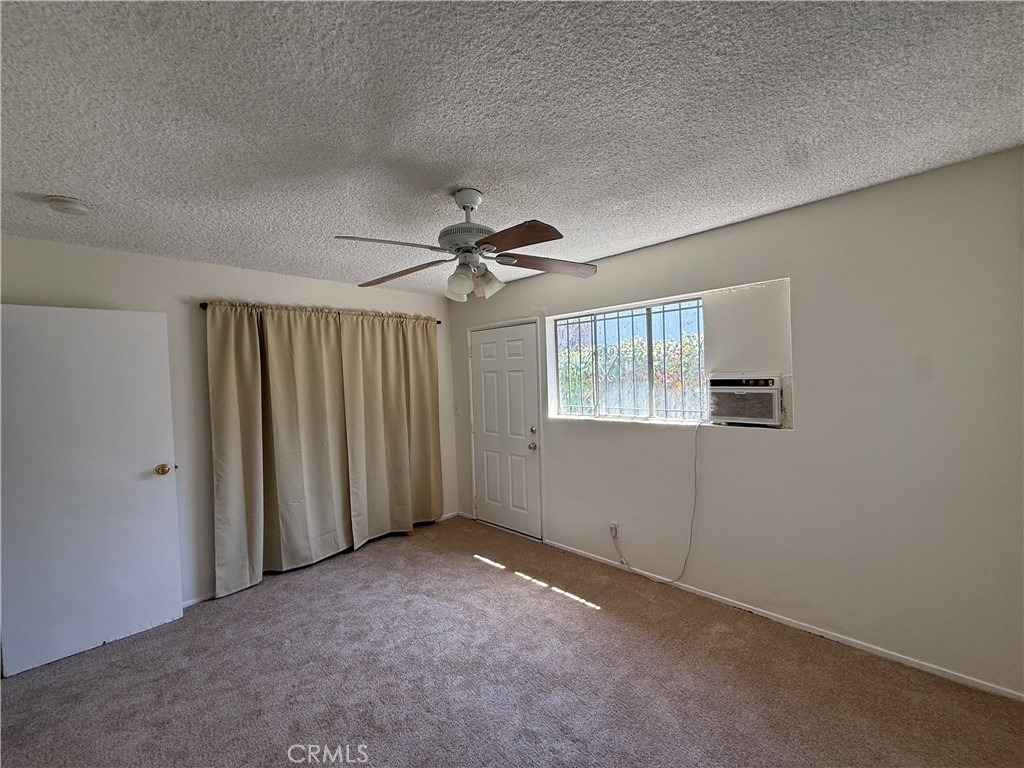 4910 E 4th Street - Photo 9