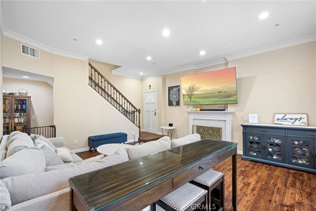 335 Concord - Photo 6