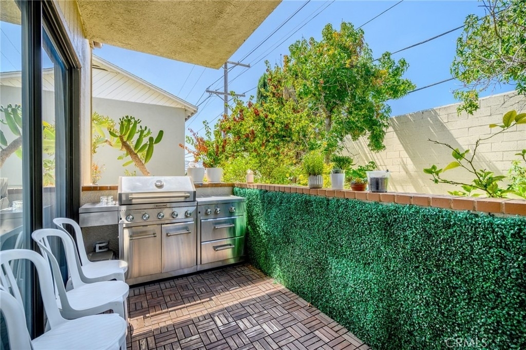 335 Concord - Photo 8