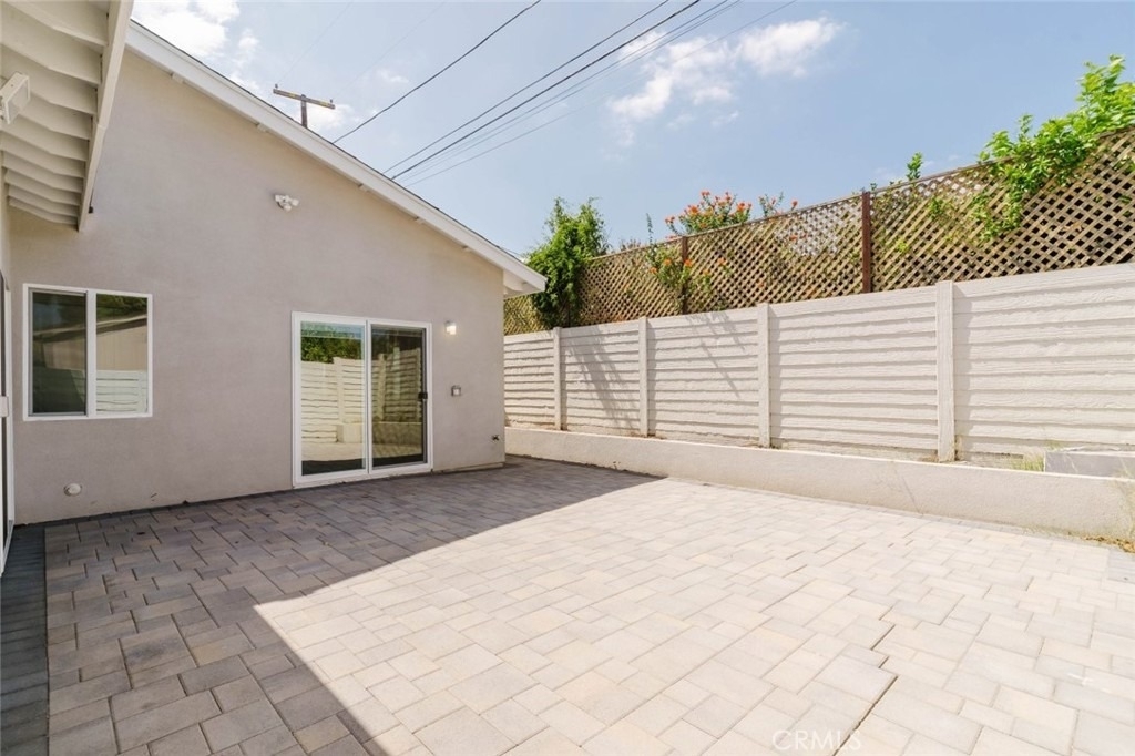 10405 N Ruffner Avenue - Photo 20